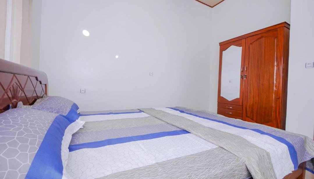 Da Vinci House Bed and Breakfast Kigali Exteriör bild